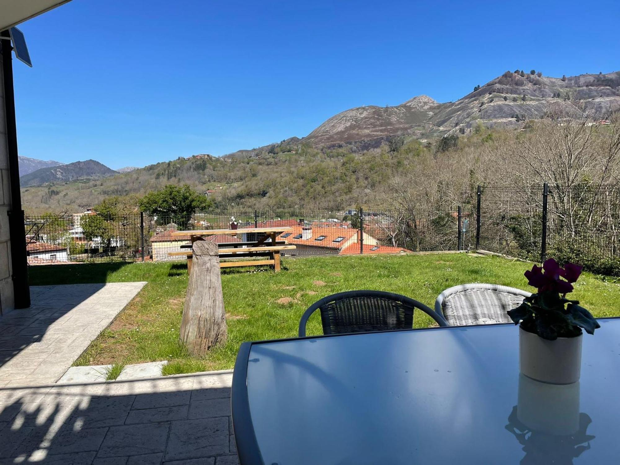 Apartamento Cangas Relax Onís Εξωτερικό φωτογραφία